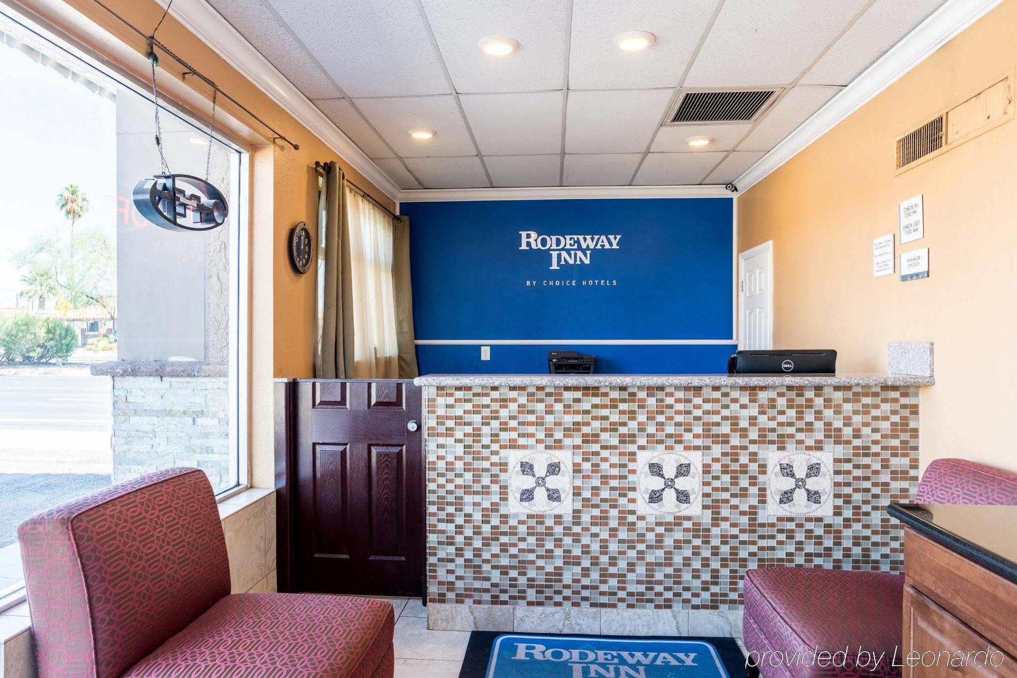 Rodeway Inn Тусон Экстерьер фото