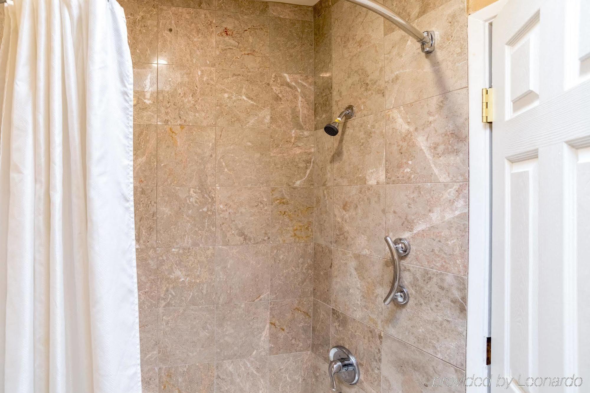 Rodeway Inn Тусон Экстерьер фото